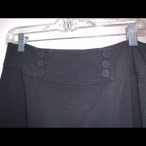 Cute Ann Taylor skirt w zipper and decorate btns